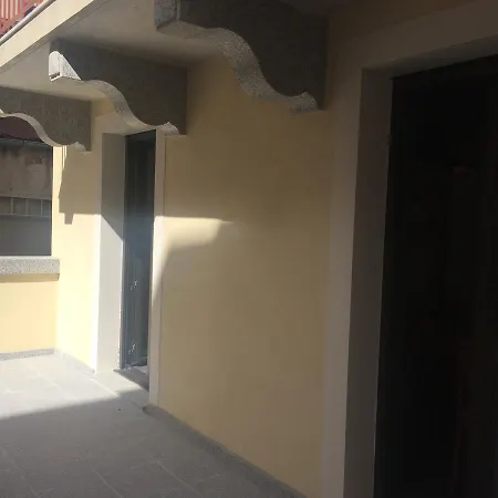 Ξενοδοχείο με διαμερίσματα Kalliste