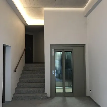 Ξενοδοχείο με διαμερίσματα Kalliste 4*