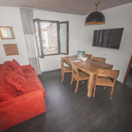 Ξενοδοχείο με διαμερίσματα Kalliste Αζάτσιο