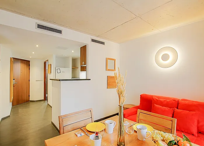 Kalliste Apart-hotel 4*